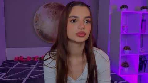 Sophie online show from March 20, 7:08 pm