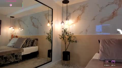    online show from October 6, 12:17 am