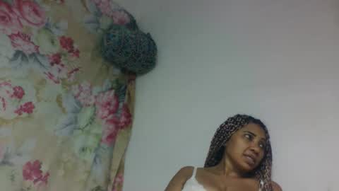 leatiana online show from March 7, 8:53 pm