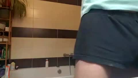 lebrun1985 online show from February 24, 6:05 am