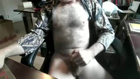 Lee Wilson online show from November 21, 4:16 pm