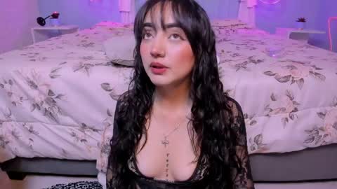 Leah Carter  online show from June 2, 3:41 am