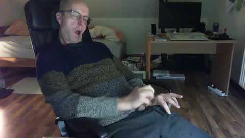 Dave online show from December 6, 10:57 pm