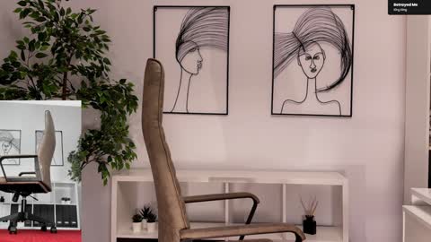 Elle  online show from December 4, 2:27 pm