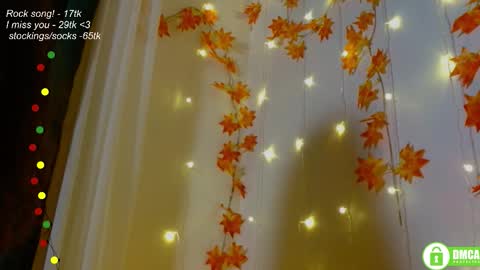 Snapshot of leia_bell chatting on October 11, 7:39 pm hey Im Leia and I love rock  online show from October 11, 7:39 pm