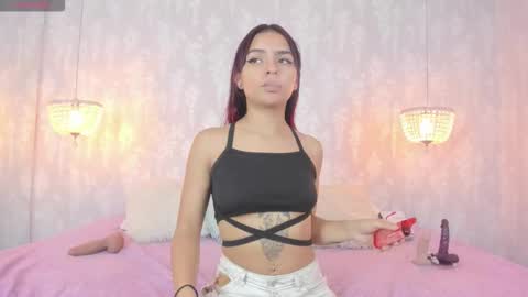 LEIGH ANGELS online show from October 4, 10:07 pm