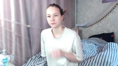 leila_bambi online show from May 7, 8:37 pm