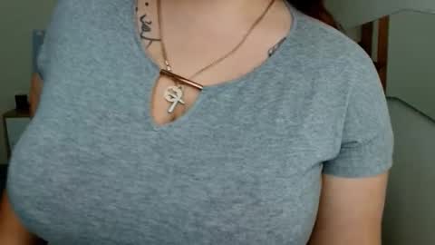 Leila online show from November 5, 9:44 am