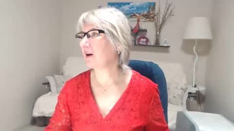 Leila Kinky online show from February 15, 7:21 am