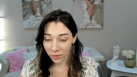 LeilaTaylors online show from March 27, 6:08 am