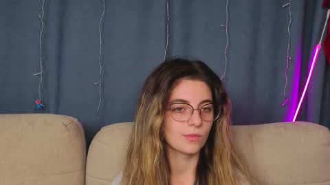 Alexandria online show from November 20, 6:27 pm