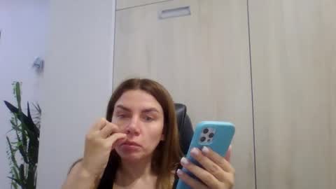 lena6122000 online show from September 29, 2:16 pm