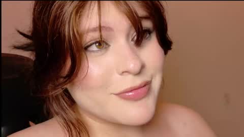 lenaashy online show from October 27, 7:19 am