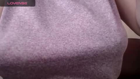 lenagolden online show from March 15, 11:24 am