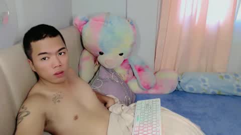 Snapshot of lenawet_0520 chatting on January 18, 5:10 am lena online show from January 18, 5:10 am
