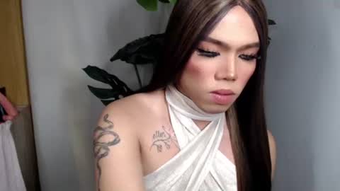 Snapshot of lenawet_0520 chatting on September 23, 1:43 am lena online show from September 23, 1:43 am
