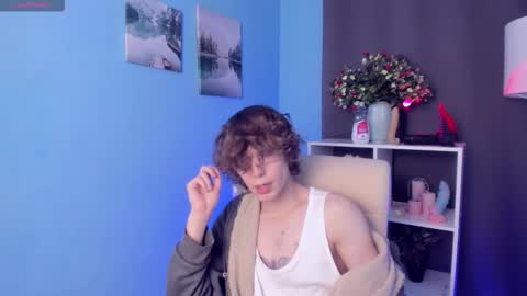 Leo online show from October 24, 2:18 pm