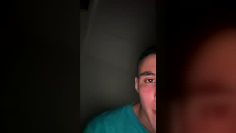 leo_delveyy online show from June 29, 11:54 am