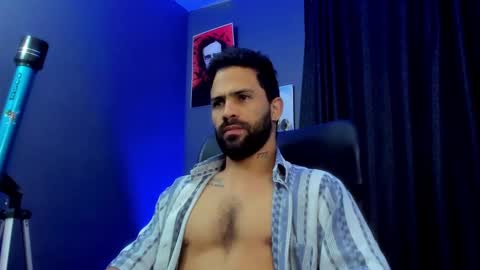 Snapshot of leo_diaz01 chatting on February 6, 6:08 am Leo Diaz online show from February 6, 6:08 am