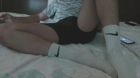 Snapshot of leo_so_horny chatting on December 25, 11:20 pm Leo online show from December 25, 11:20 pm