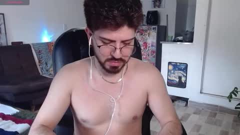 Leo  online show from March 29, 5:03 pm