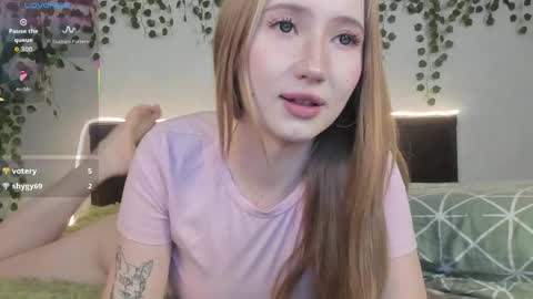 Leona online show from April 20, 11:30 pm