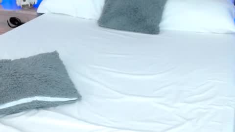 LUCY online show from October 16, 11:03 pm