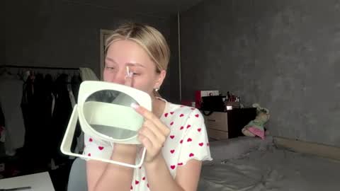 Eva online show from April 14, 6:16 am