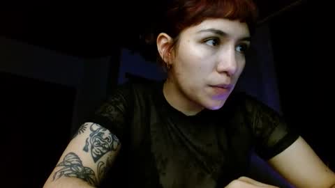 Snapshot of leonelablues chatting on October 22, 12:47 am leonela online show from October 22, 12:47 am