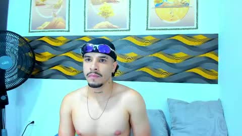 Leon online show from April 21, 7:32 pm