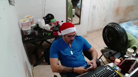 leonino231 online show from December 19, 2:51 am