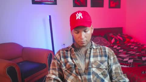 Lenardo jaramillo online show from October 14, 10:35 pm