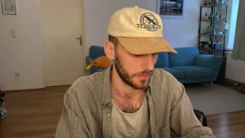 Leon online show from March 9, 4:00 pm