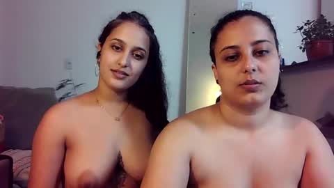 lesbiancouplebrazil2025 online show from January 24, 8:32 pm