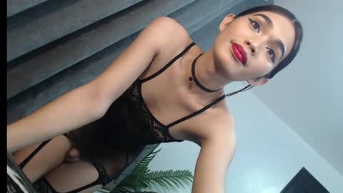 Snapshot of lesi_trisha chatting on February 6, 7:07 pm Trisha18 online show from February 6, 7:07 pm