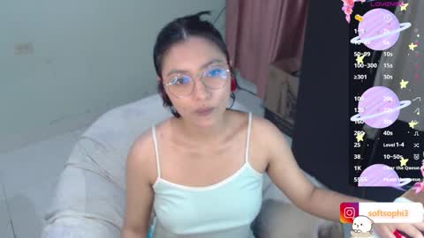 Leslie online show from November 12, 7:32 am