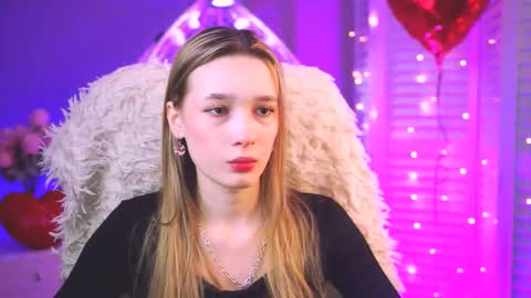 Leslie  next stream in - 29 november 1600 UTC0000 online show from February 22, 12:18 pm