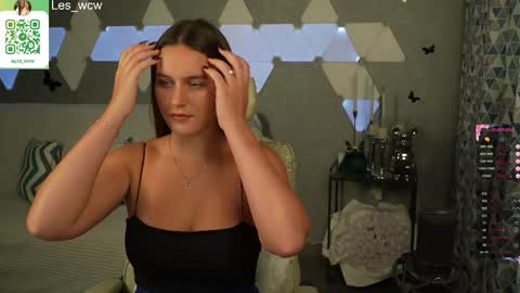 LeslieKorfs online show from September 22, 7:07 pm