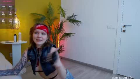 Lessy online show from October 1, 3:27 am