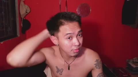 lesteryooo online show from April 22, 4:47 pm