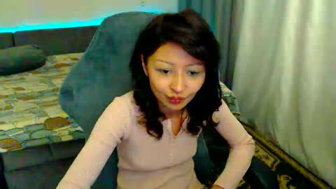 Leticia online show from December 1, 12:25 pm