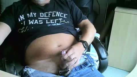 lets862429 online show from December 4, 10:18 am