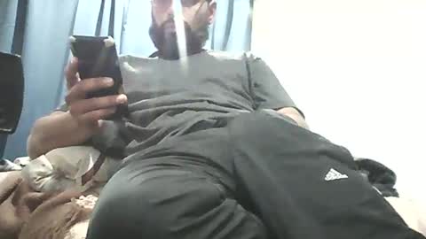 leviatanencasa online show from September 20, 6:55 pm