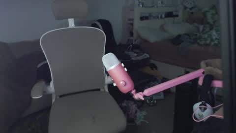 lewdy booty online show from April 28, 2:27 am