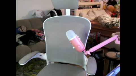 lewdy booty online show from April 24, 12:23 am