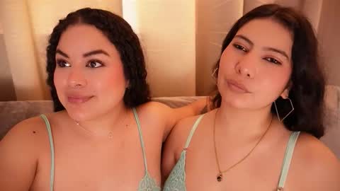 Gabrielle  Lexa  online show from December 14, 8:15 pm