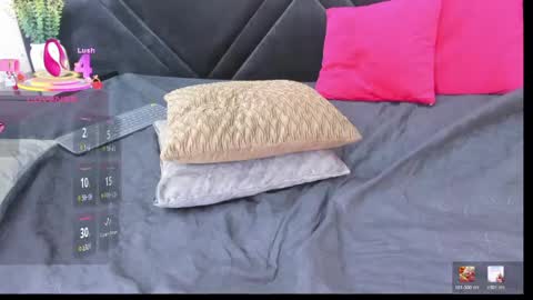 lexa online show from April 14, 7:17 pm