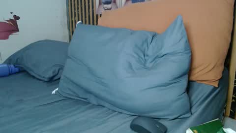 lexianna online show from April 22, 12:01 pm