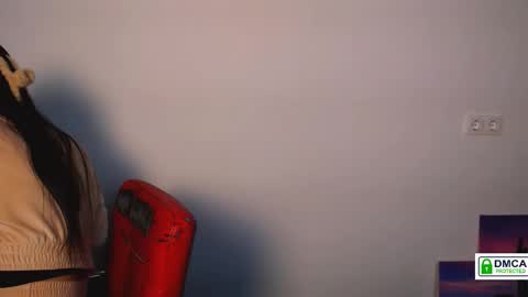 Alexia online show from September 17, 1:25 pm