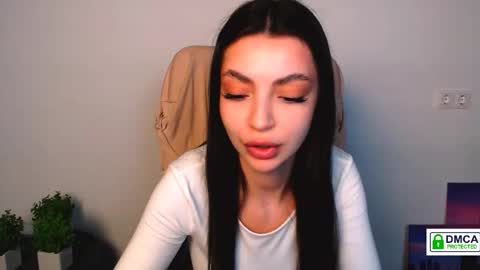 Alexia online show from September 18, 5:50 pm